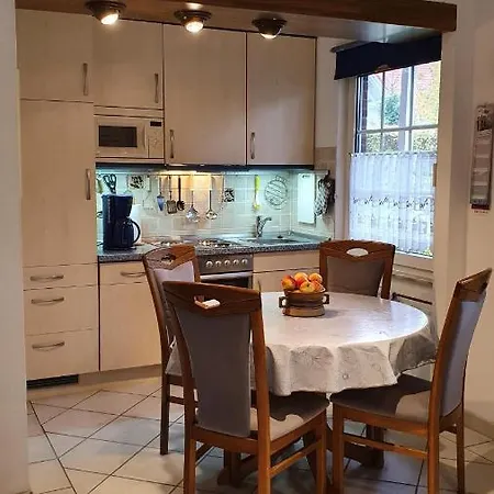 Apartment *weigelt - Issy *