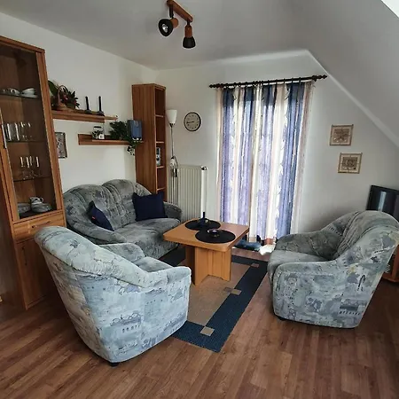 Apartment *weigelt - Issy *